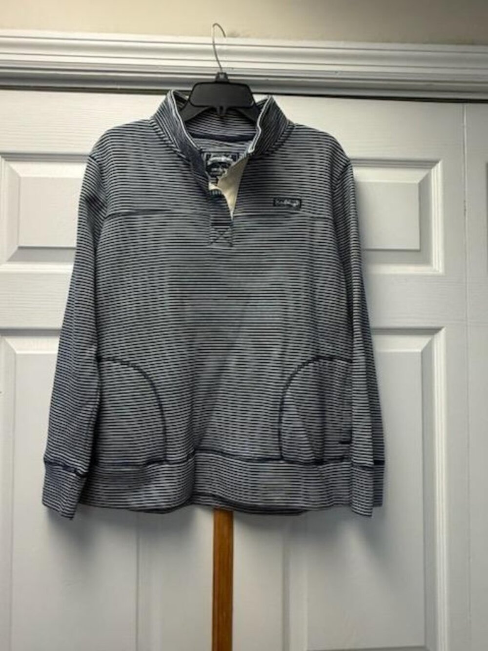 NWOT - State of Mind North Carolina Women's Striped Sweatshirt - Sz M